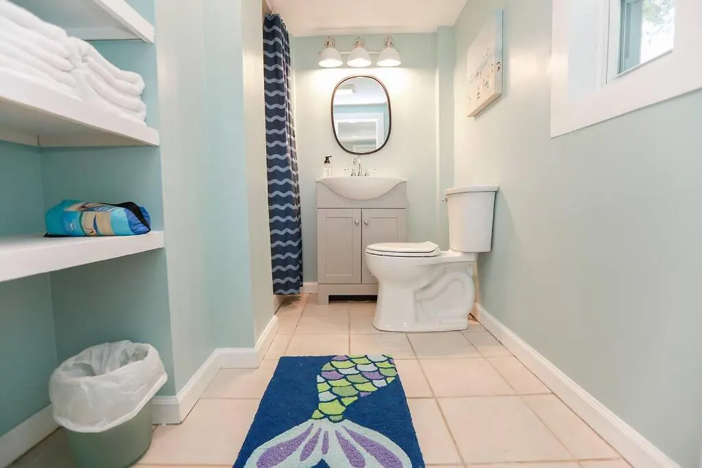 Villa Sunny Cottage At Ocean View Beach Norfolk United States